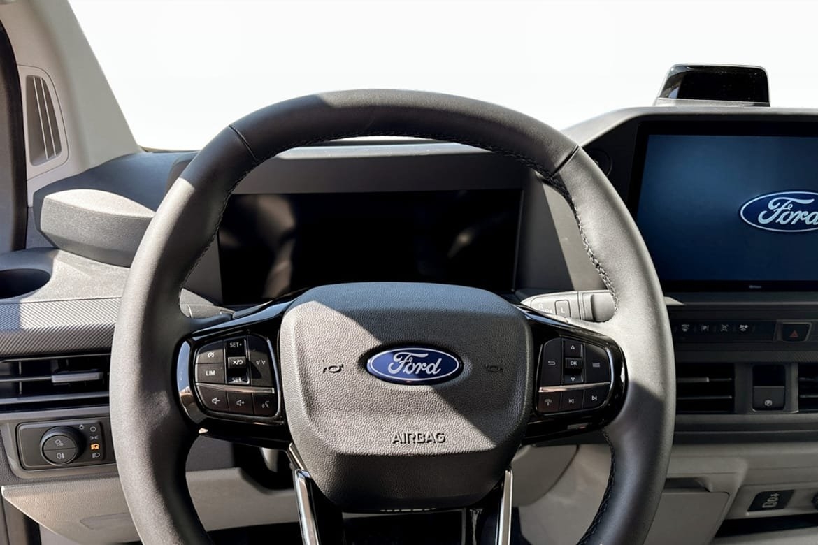 Ford E-Transit 2026, photo 6/7
