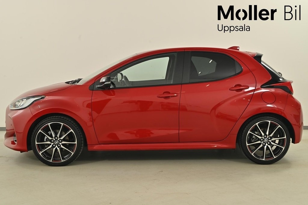 Toyota Yaris Hybrid CVT 116hk, GR-Sport 2022, kuva 4/10