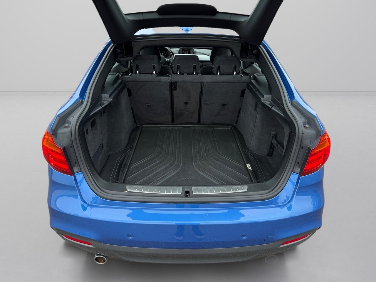 BMW 318 d Gran Turismo M-Sport 143hk 2015, bild 7/10