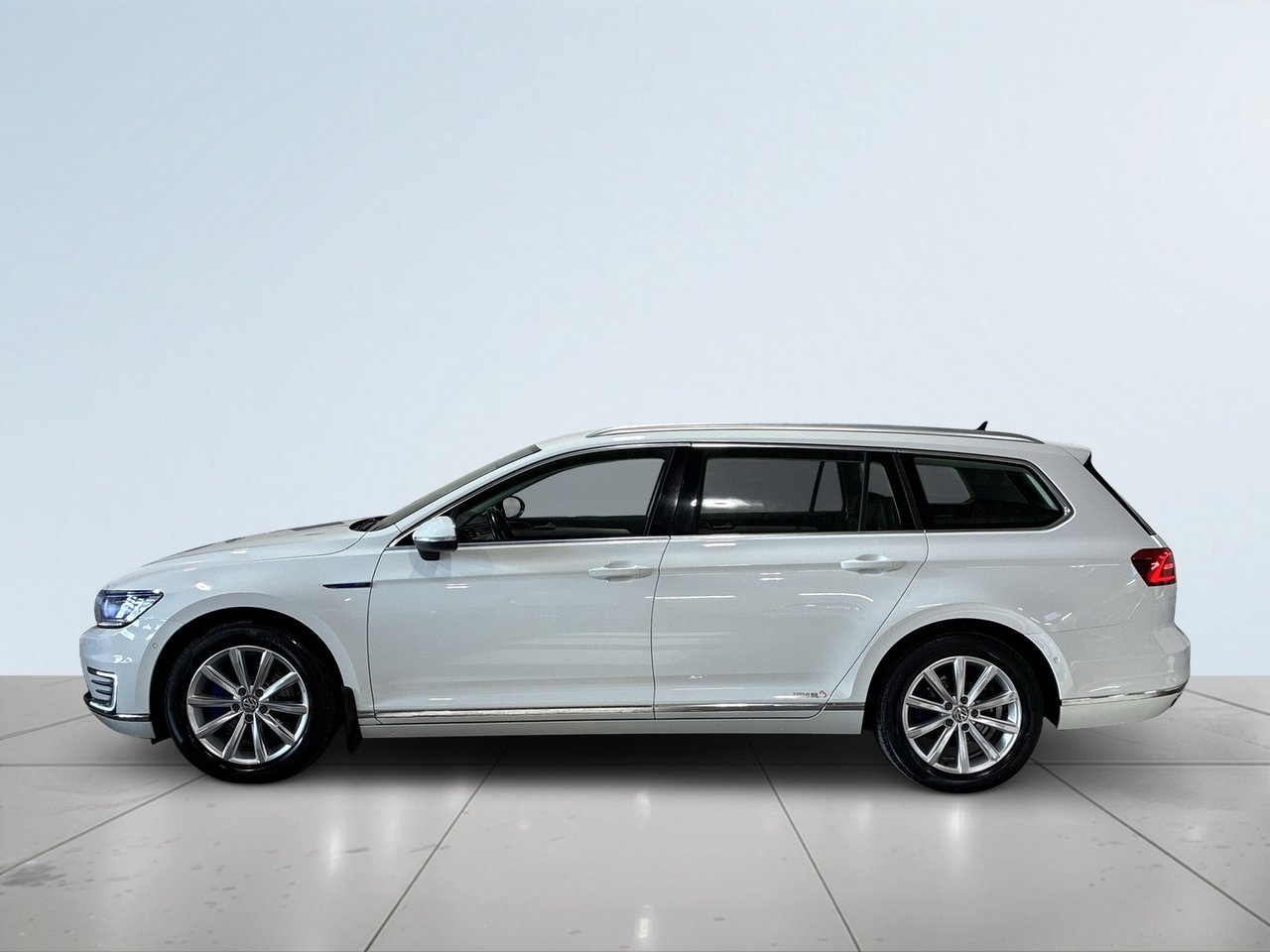 Volkswagen Passat 2018, bild 4/21