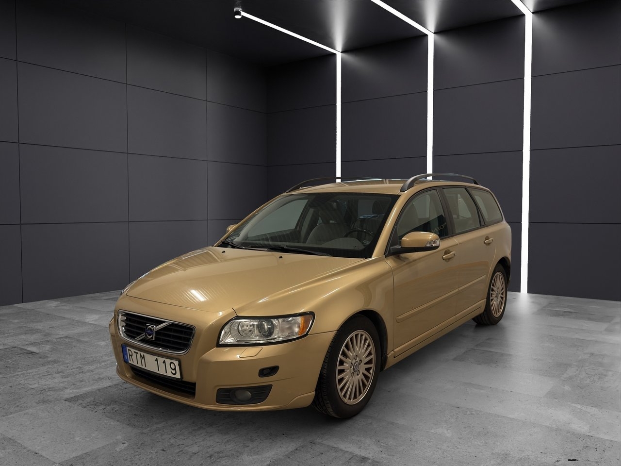 Volvo V50