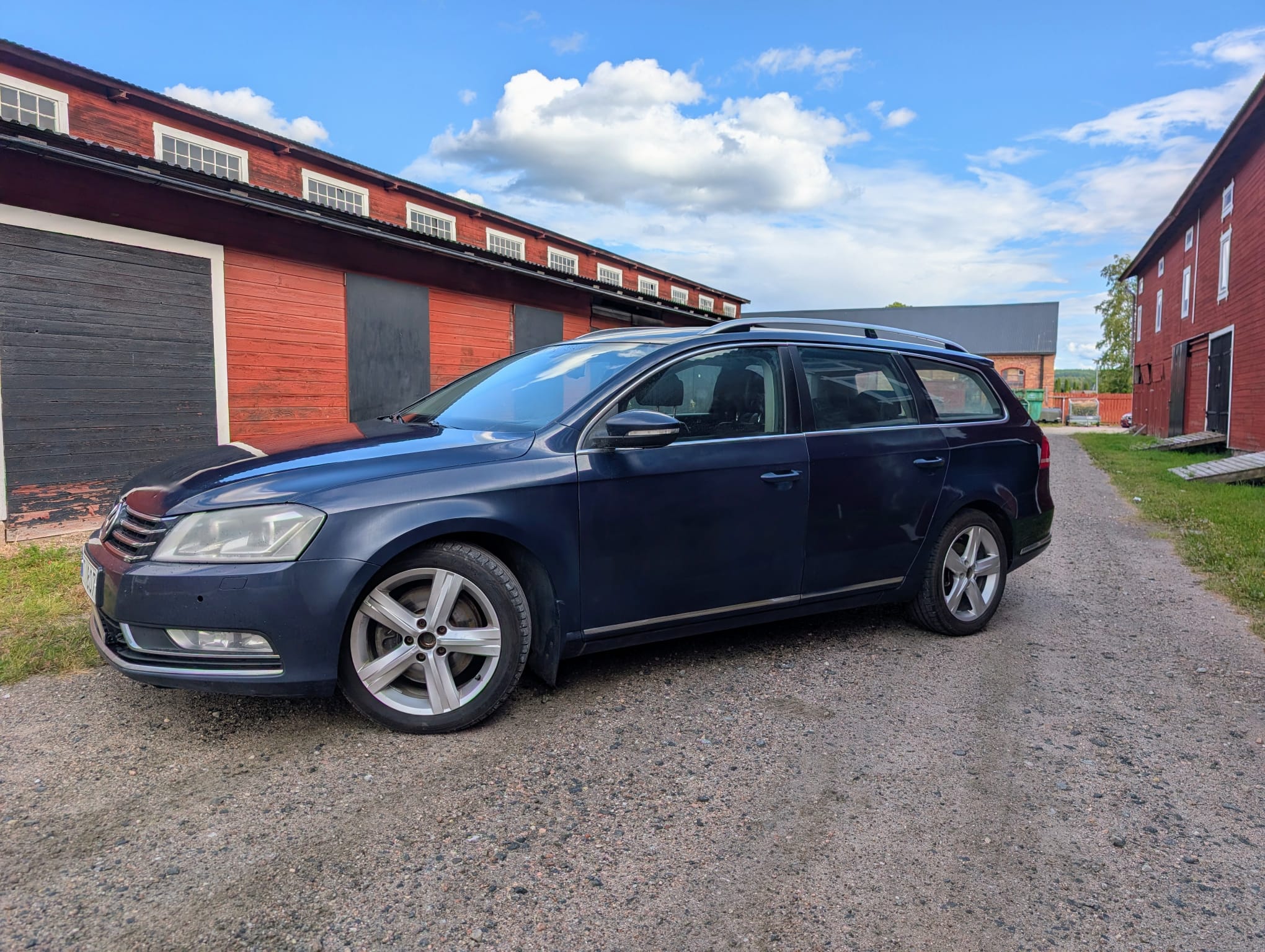 Volkswagen Passat 2012, bild 3/9