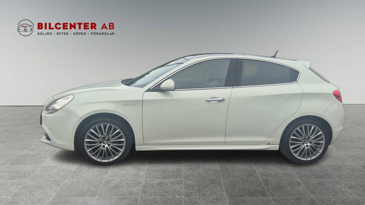 Alfa Romeo Giulietta 2014, bild 2/10