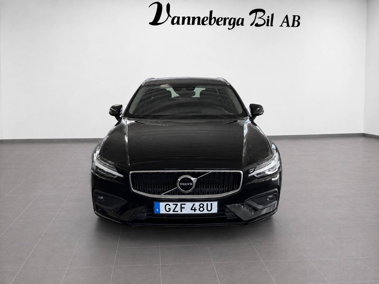 Volvo V60 2021, bild 2/8