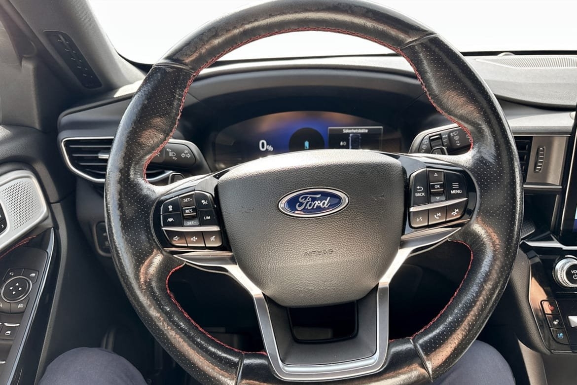 Ford Explorer 2022, bild 7/10