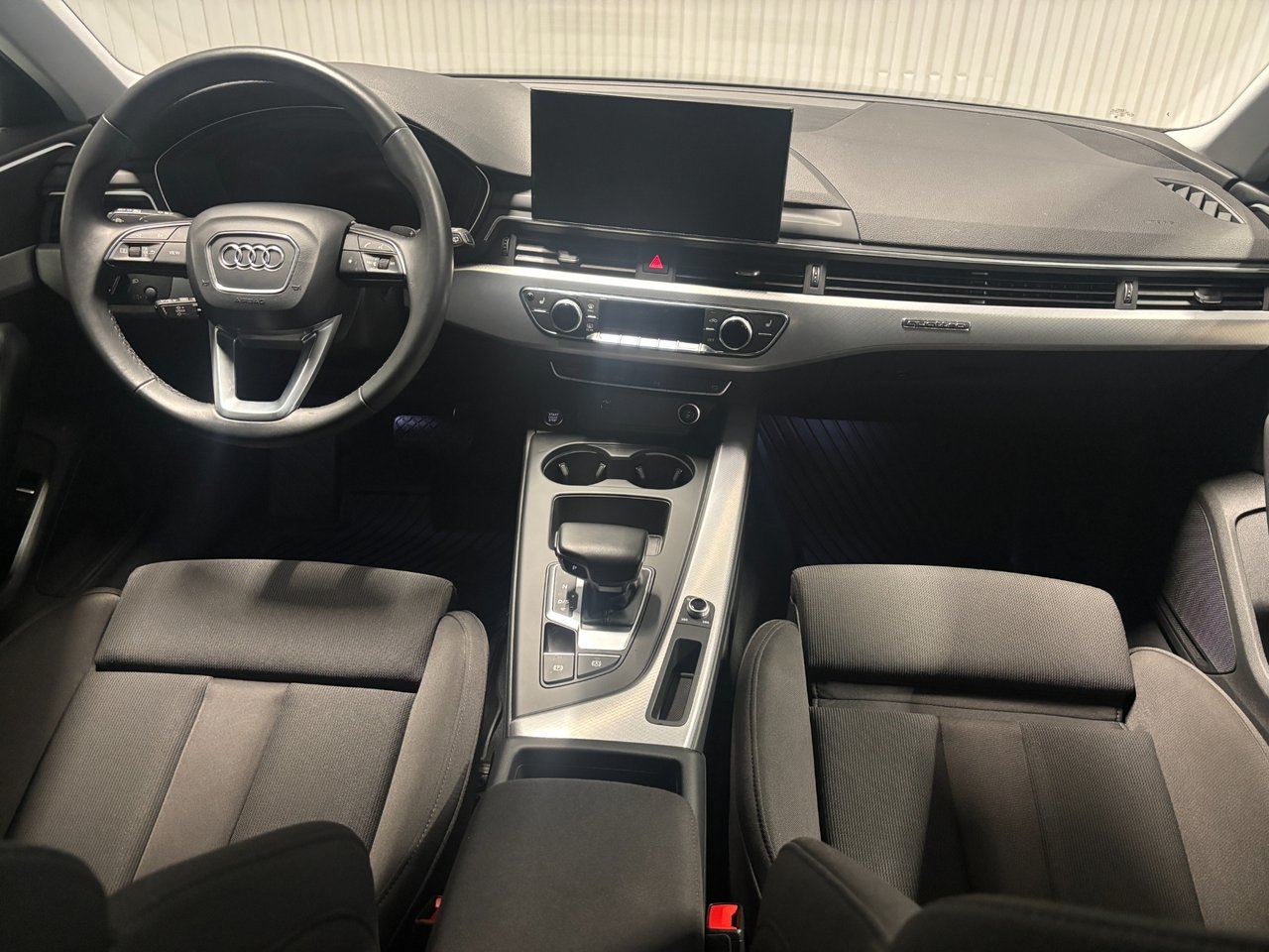 Audi A4 Avant 40 TDI Q Advanced Drag 2022, bild 7/10