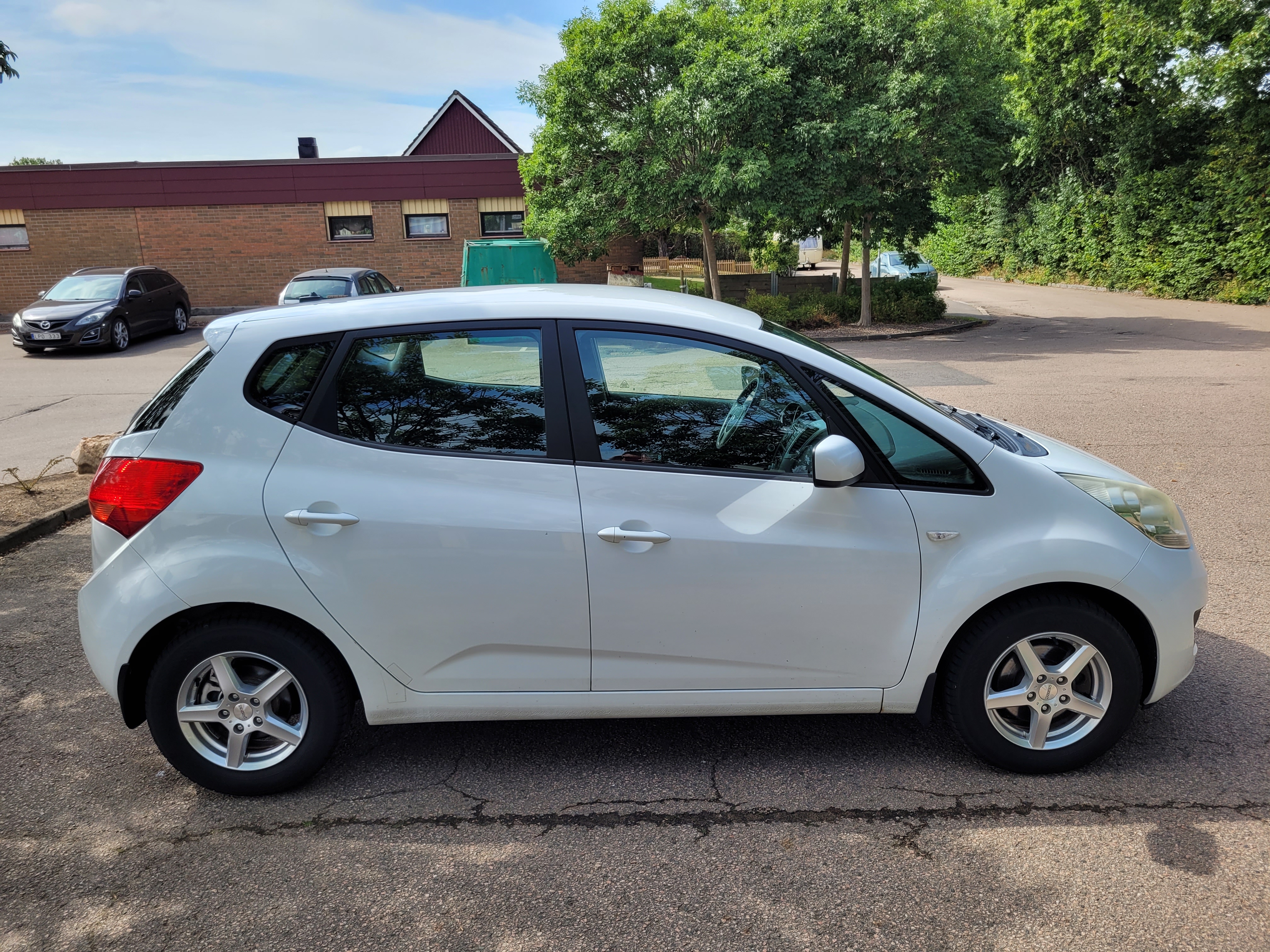Kia Venga 1.4 CVVT Manuell 2010, bild 4/10