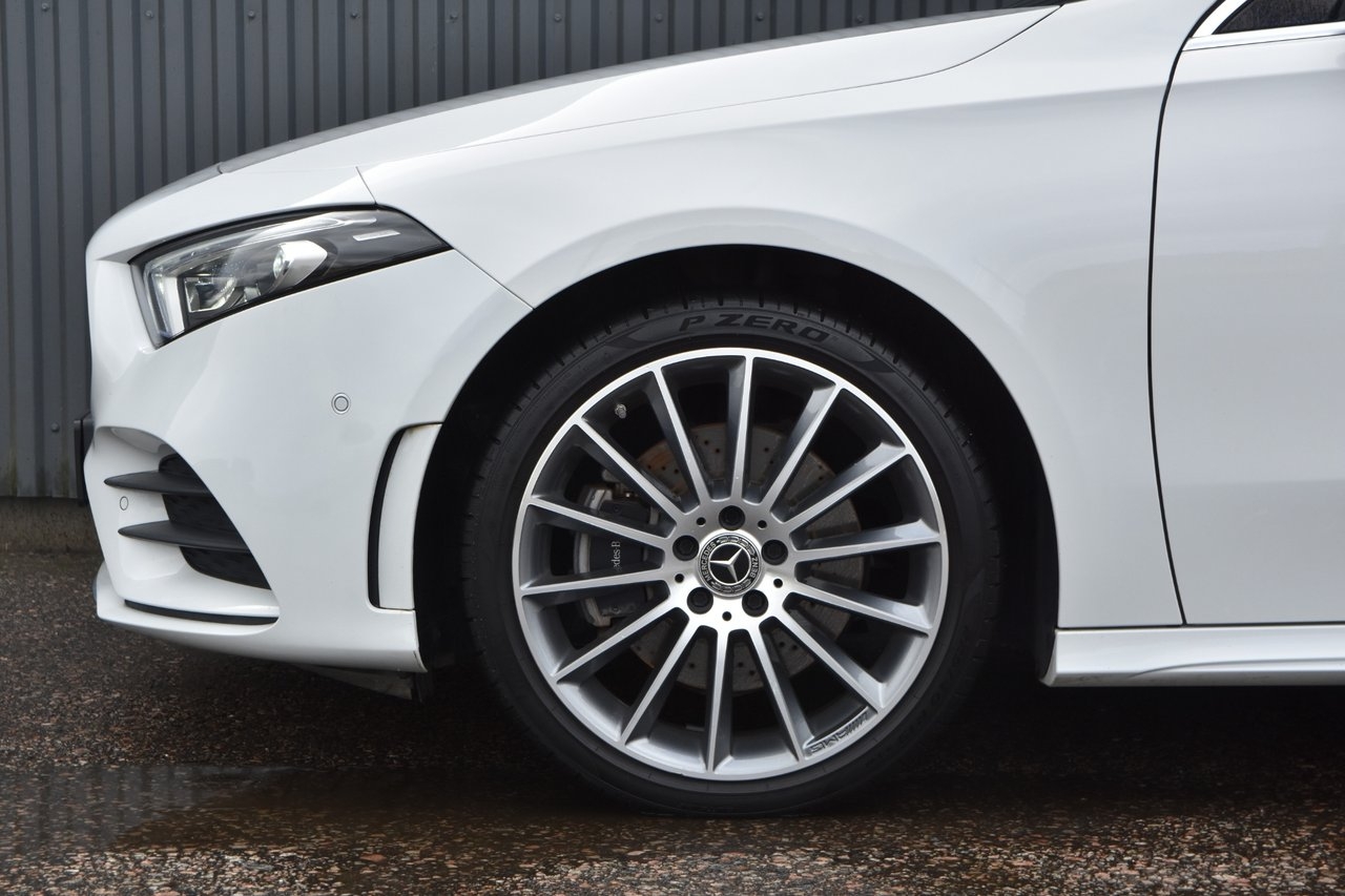 Mercedes-Benz A 250 e AMG Premium Plus 2022, bild 5/10