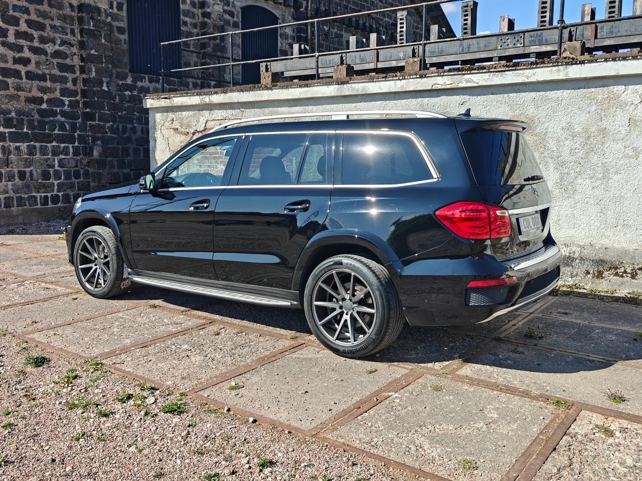 Mercedes-Benz GL 2014, photo 3/10