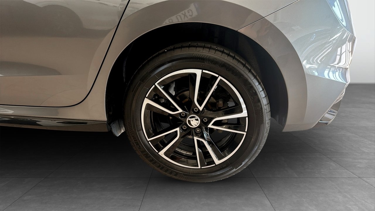 Skoda Fabia 2023, bild 6/13