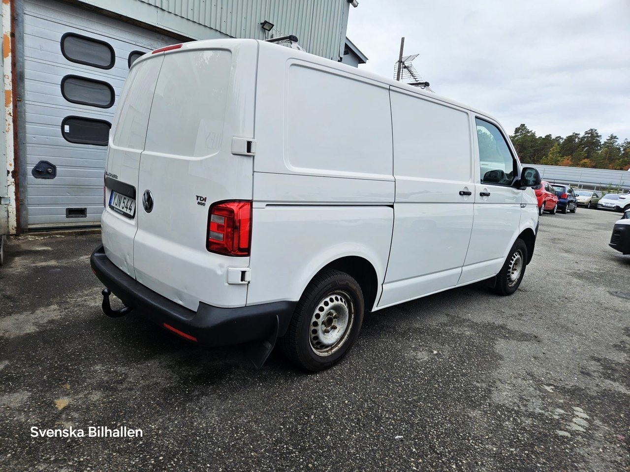 Volkswagen Transporter 2017, kuva 6/10