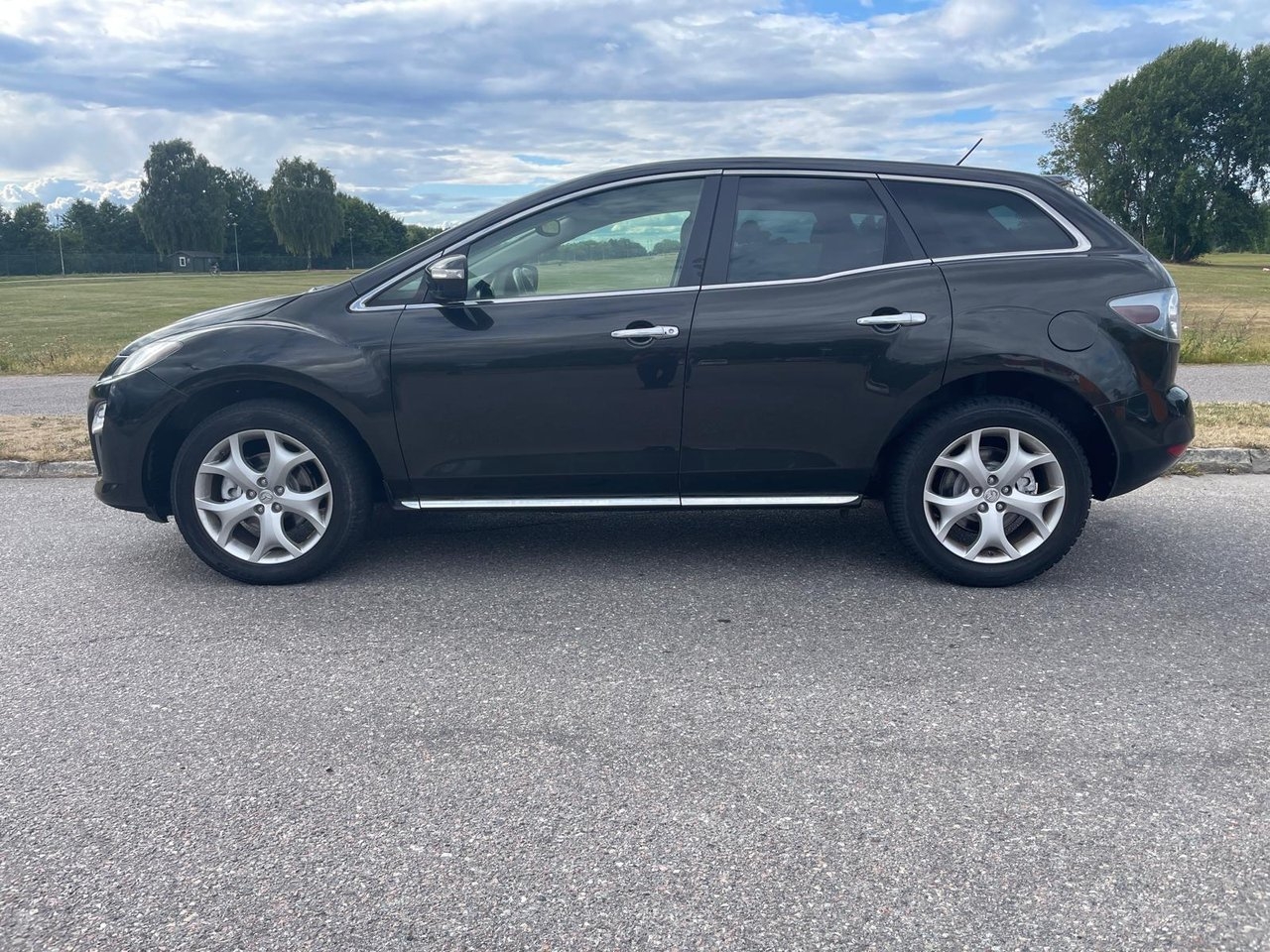 Mazda CX-7 2011, kuva 2/10
