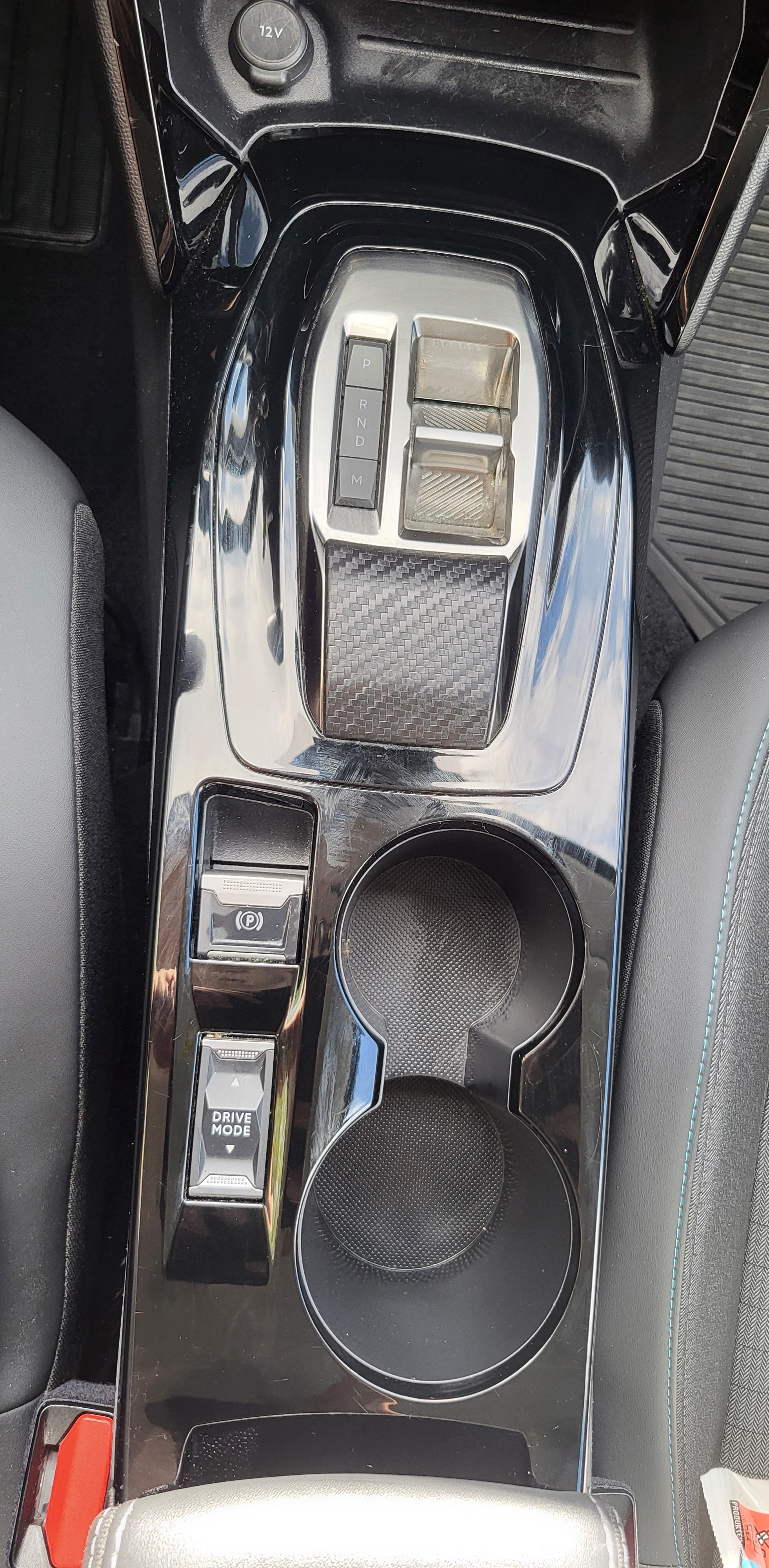 Peugeot 208 1.2 PureTech 100 EAT 2023, kuva 5/10