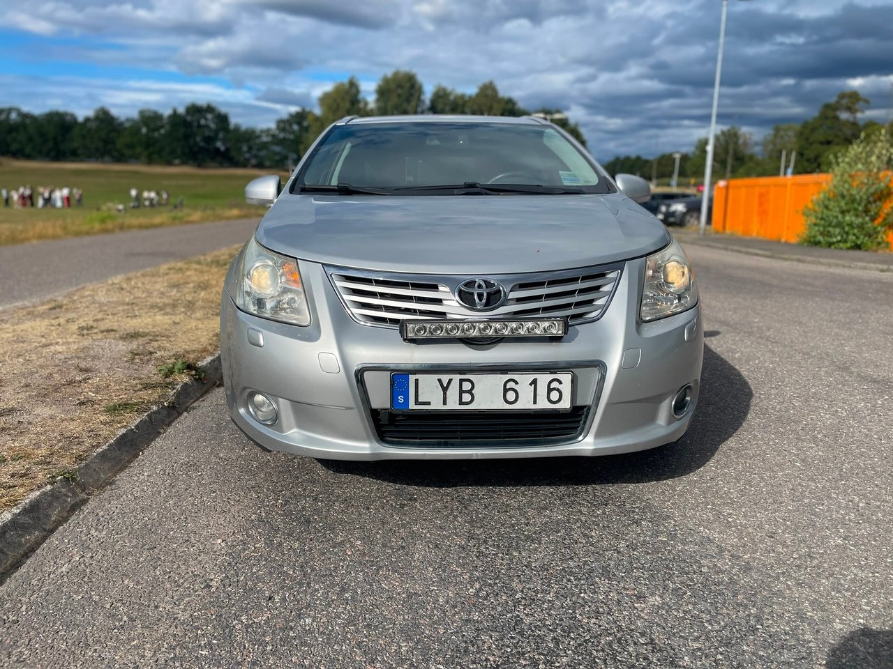 Toyota Avensis 2011, bild 4/10