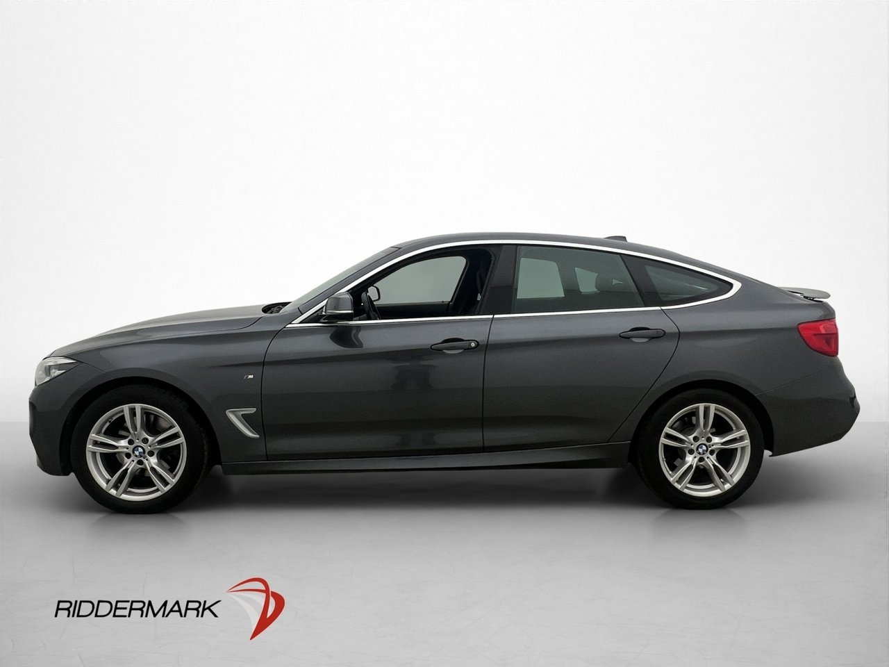 BMW 330 i xDrive GT 252hk M Sport 2018, kuva 5/31