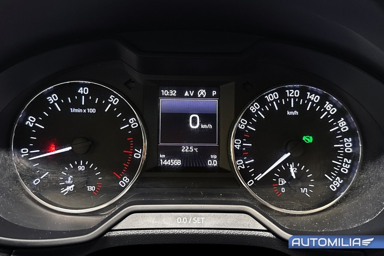 Skoda Octavia Kombi 1.4 TSI Style 2017, bild 7/10