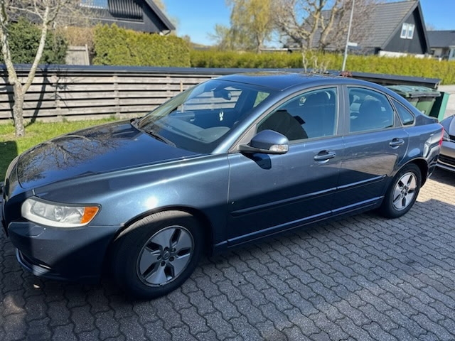 Volvo S40 D2 Manuell 2011, bild 2/6