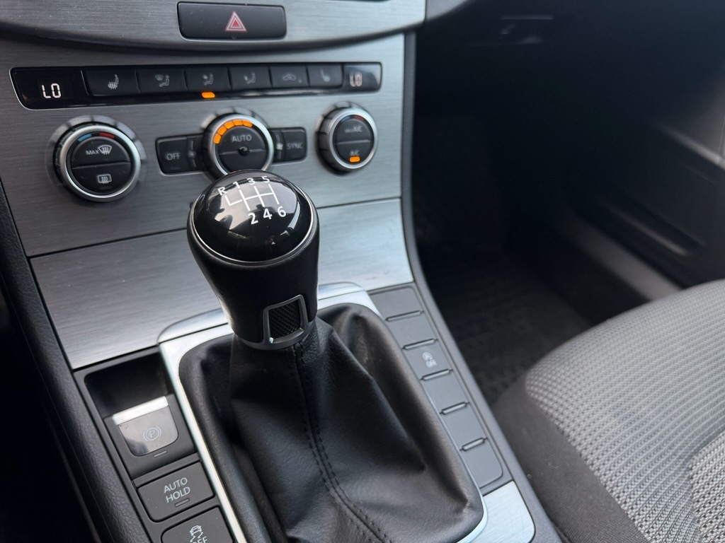 Volkswagen Passat 2013, bild 5/9