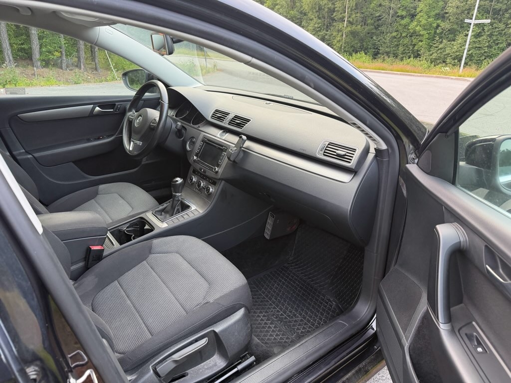 Volkswagen Passat 2013, bild 7/9