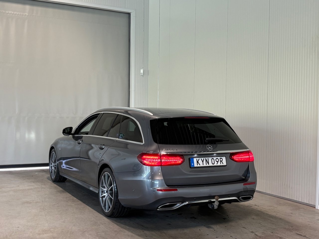 Mercedes-Benz E 2020, bild 6/10
