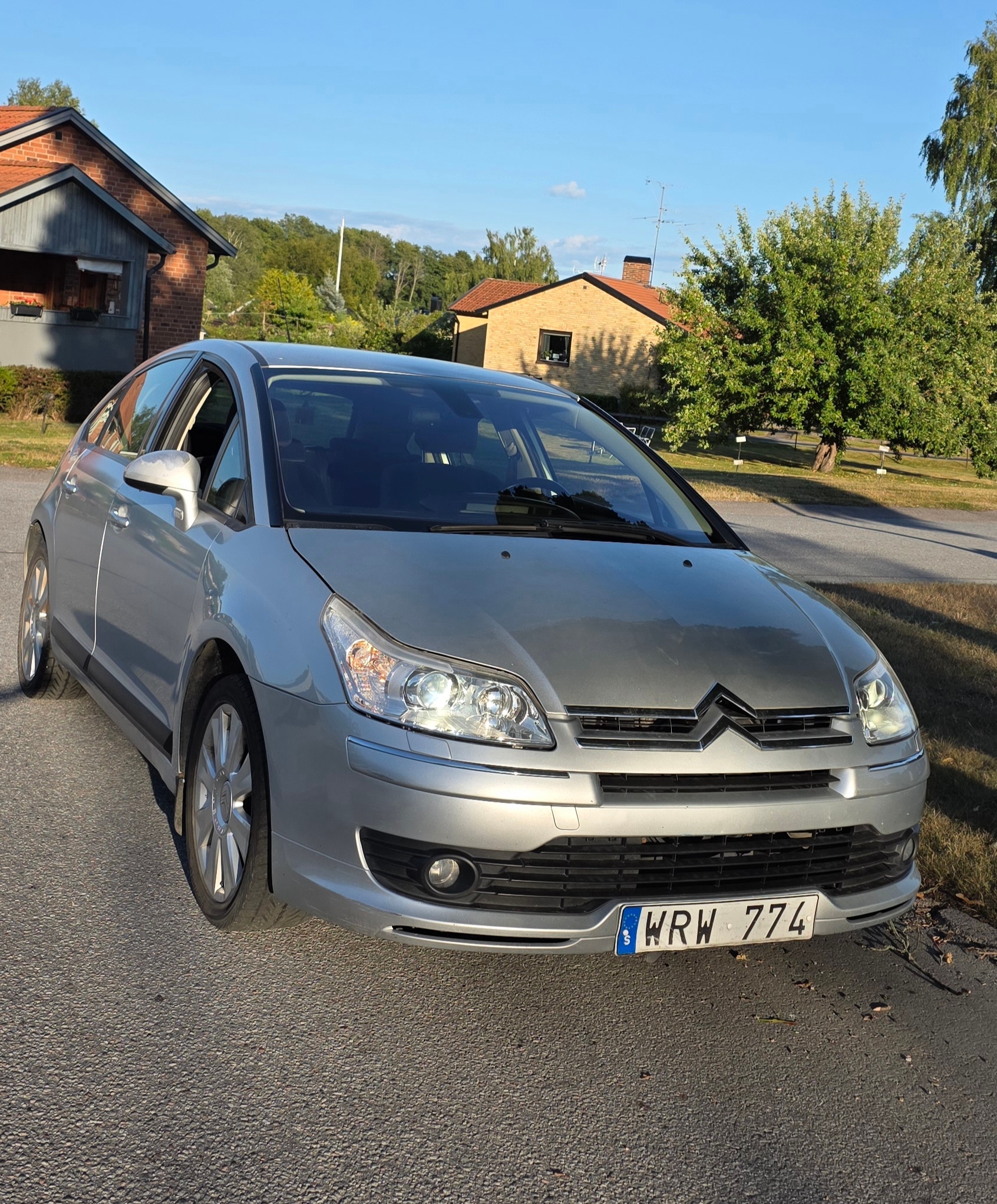 Citroen C4 2.0 Manuell 2005, bild 2/6