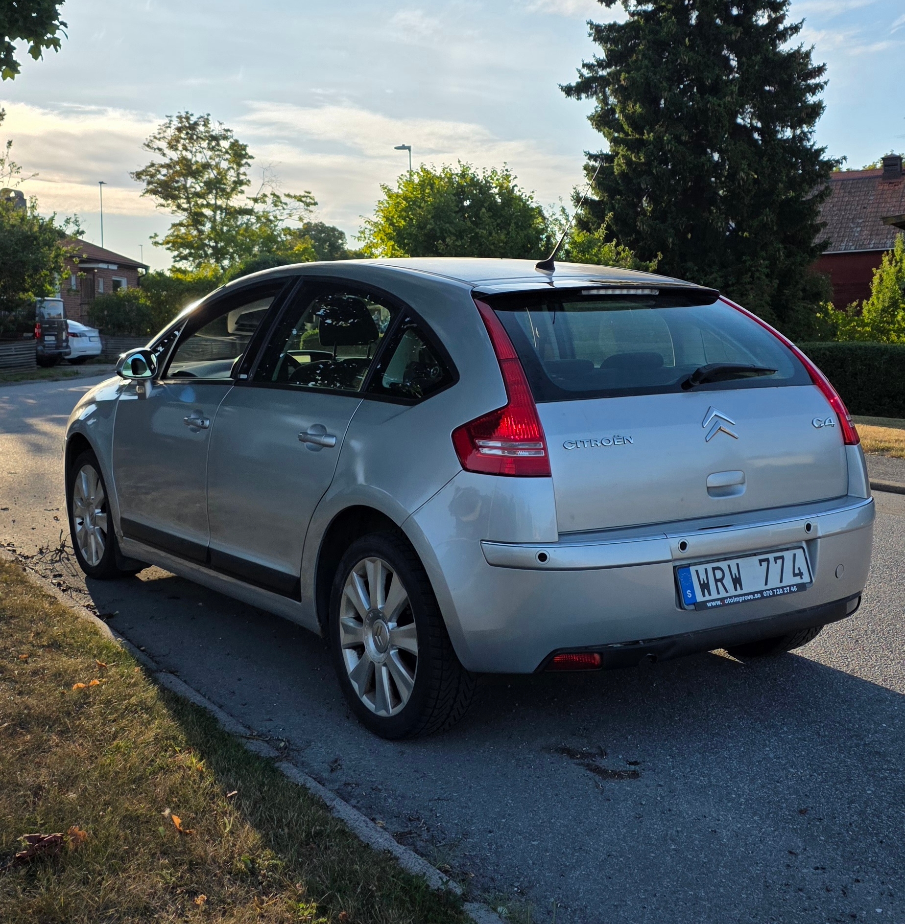 Citroen C4 2.0 Manuell 2005, bild 3/6