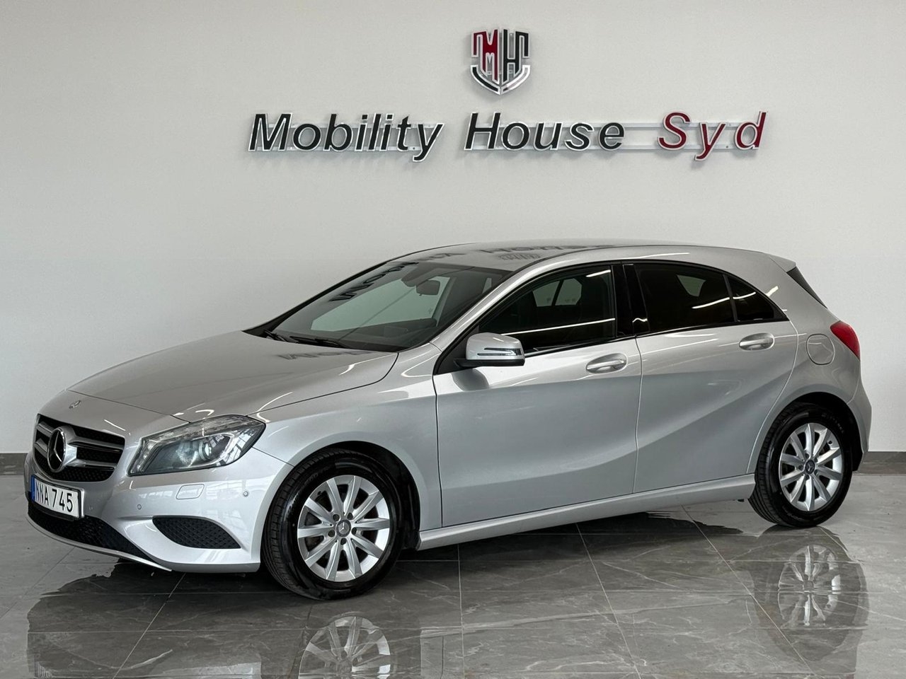 Mercedes-Benz A