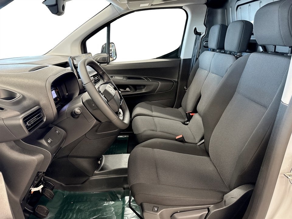 Opel Combo 100hk L2 2026, bild 5/10