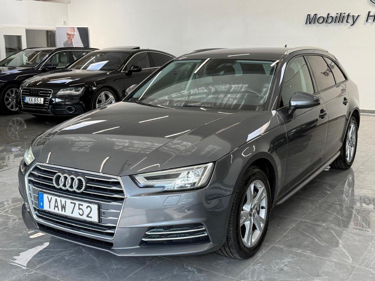 Audi A4 2016, bild 4/10