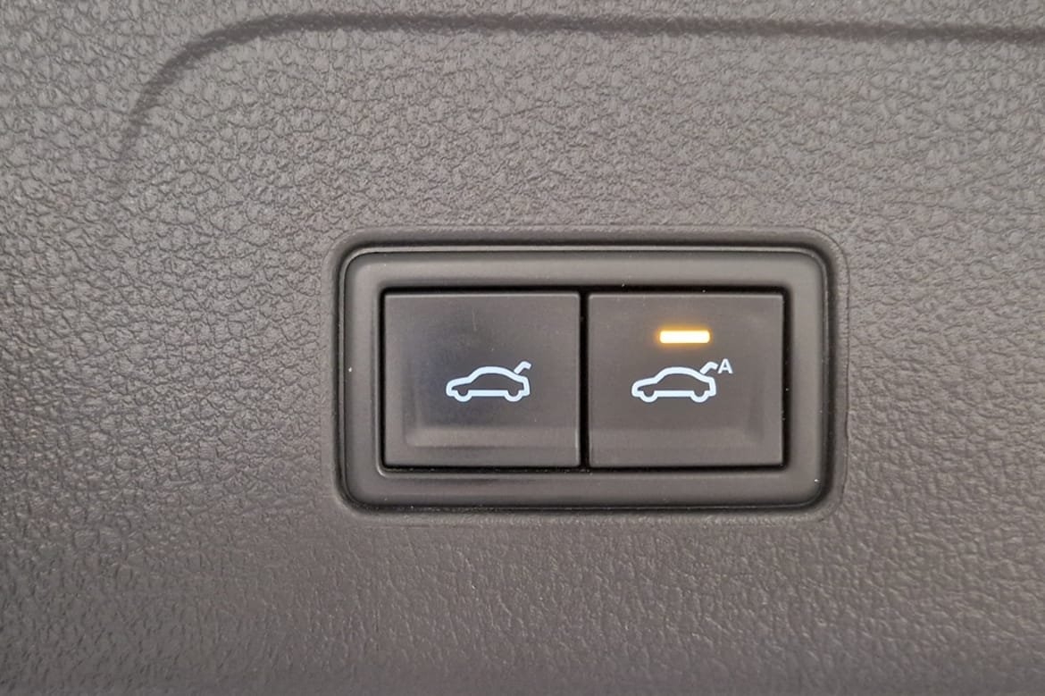 Volkswagen Passat GTE eHybrid 2021, bild 6/10