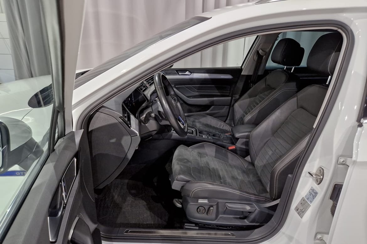 Volkswagen Passat GTE eHybrid 2021, bild 7/10