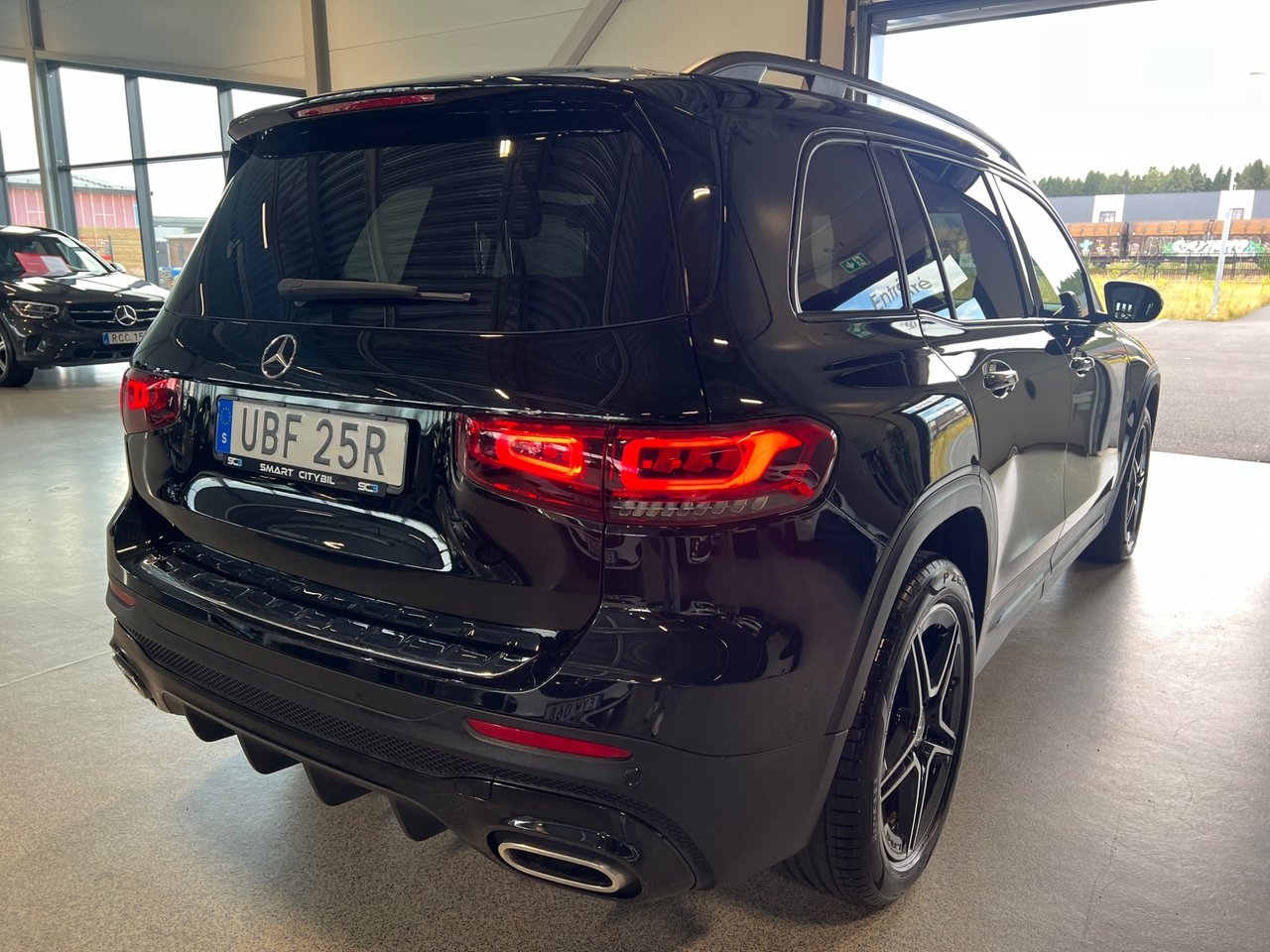 Mercedes-Benz GLB 200 d 8G-DCT AMG Line 2023, bild 3/10
