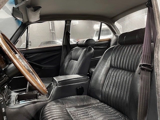 Jaguar XJ 1973, kuva 4/5
