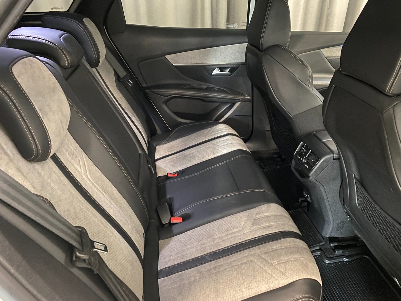 Peugeot 3008 2021, bild 6/10