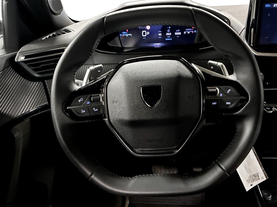 Peugeot 2008 Allure 1.2 PT 130hk 2025, kuva 7/10