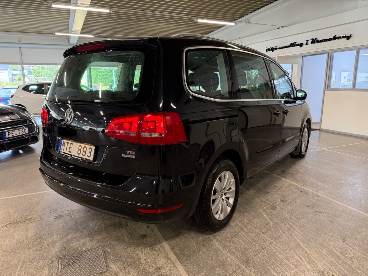 Volkswagen Sharan 2012, kuva 3/10