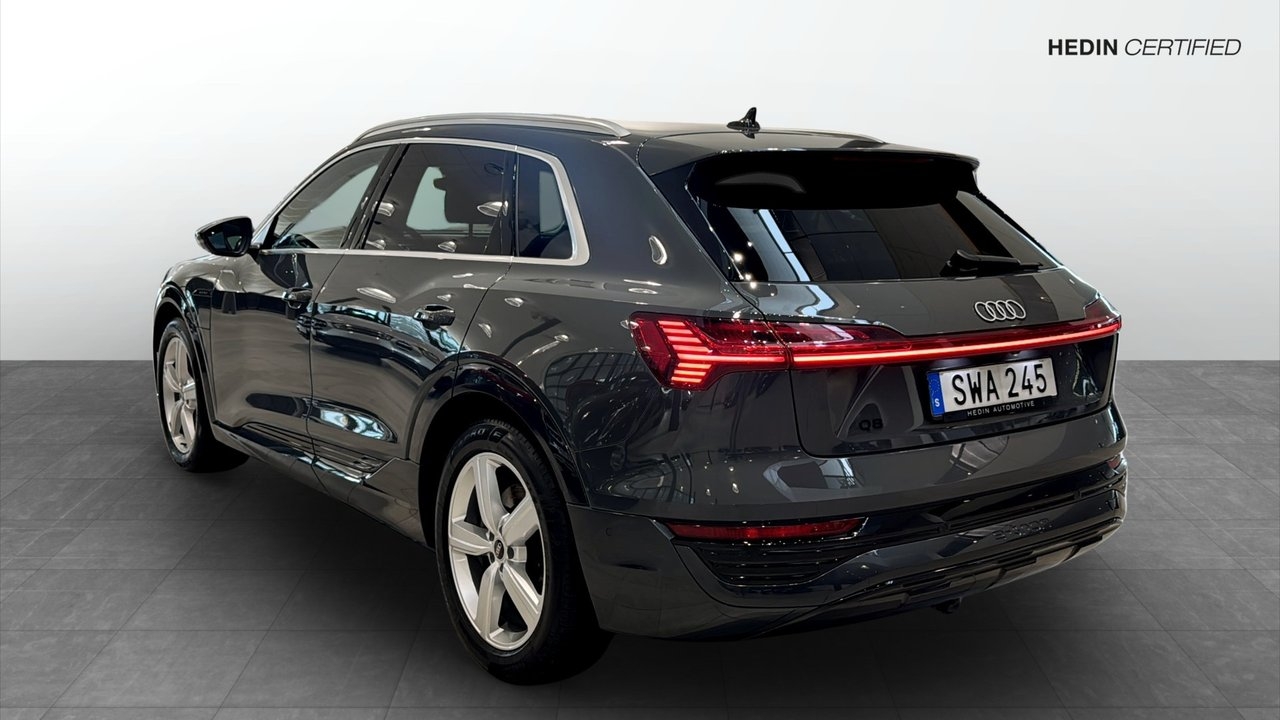 Audi Q8 e-tron 50 E-Tron Quattro 2024, photo 7/20