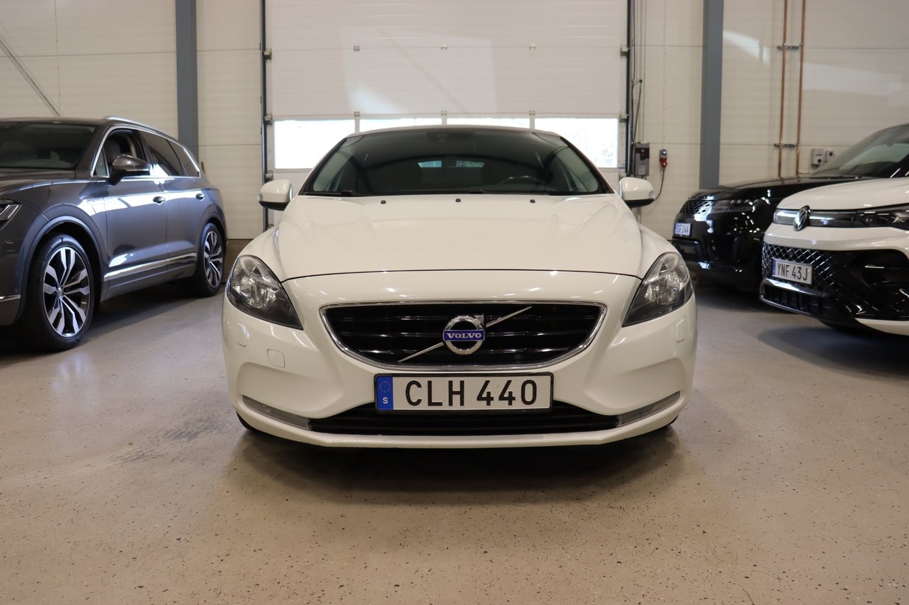 Volvo V40 2015, kuva 3/10