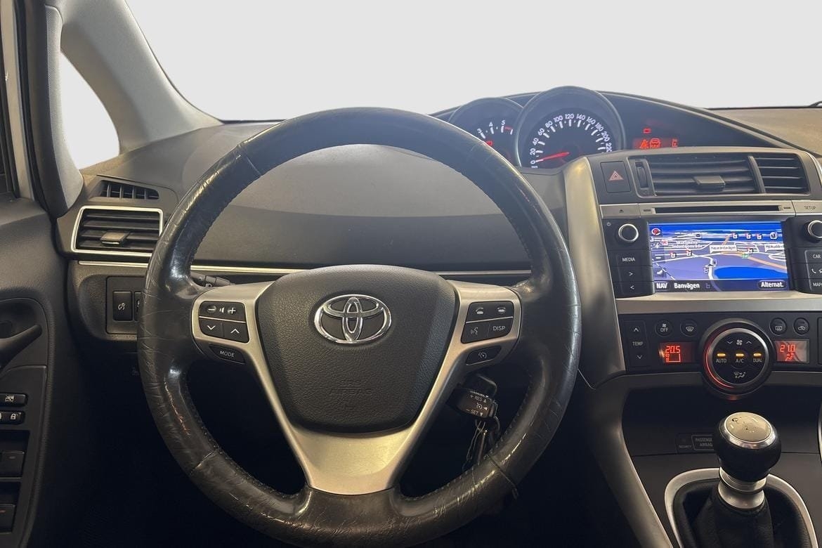 Toyota Verso 2013, bild 6/10