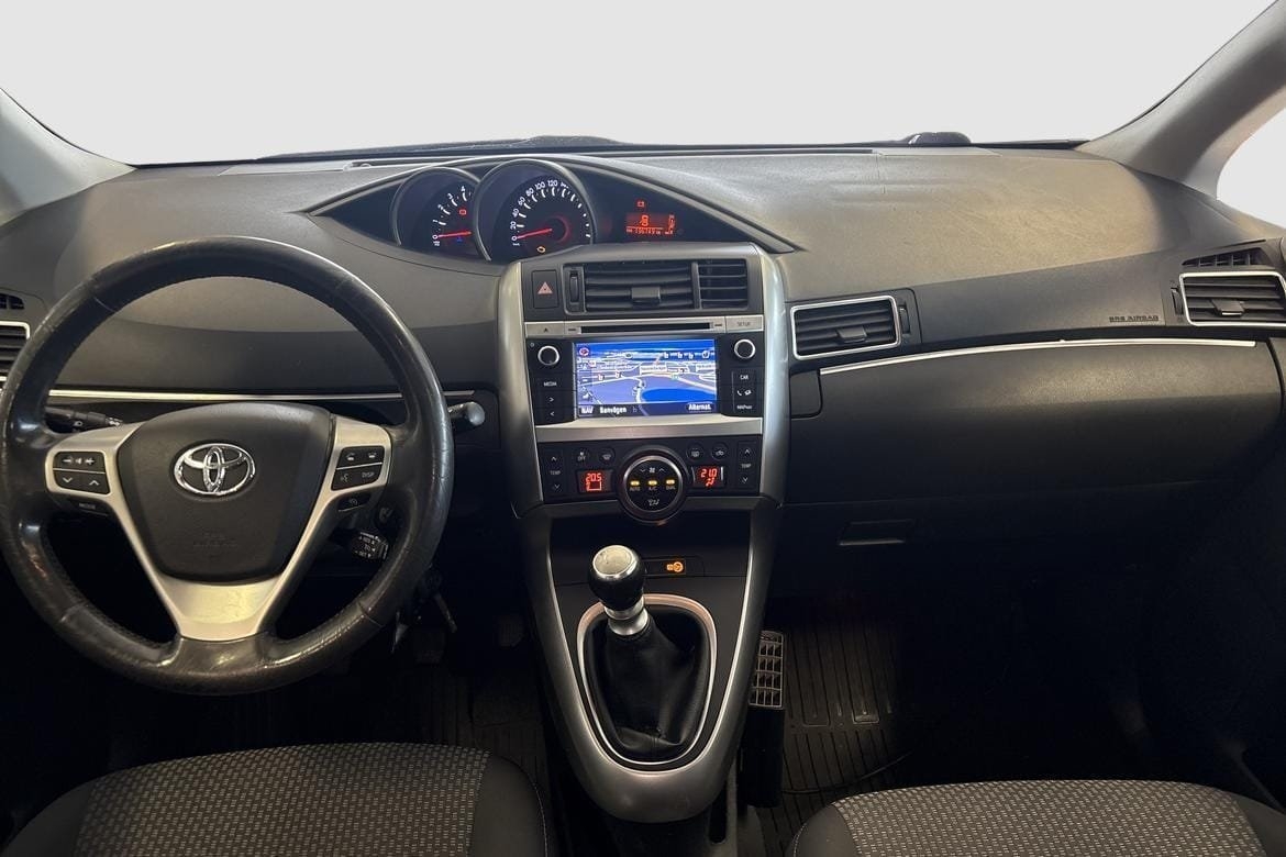 Toyota Verso 2013, bild 7/10