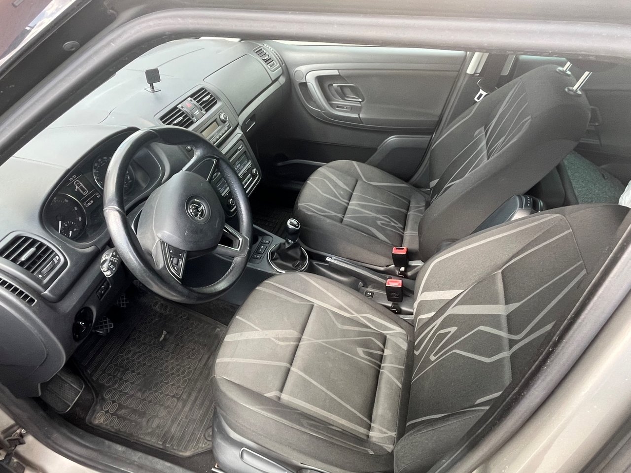 Skoda Fabia 2014, bild 5/6