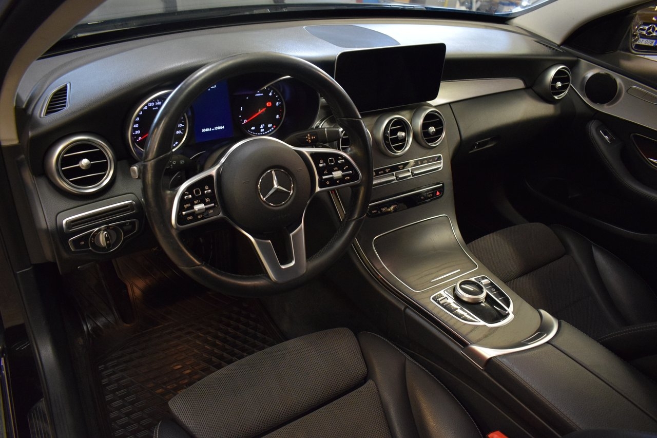Mercedes-Benz C 2019, bild 7/10