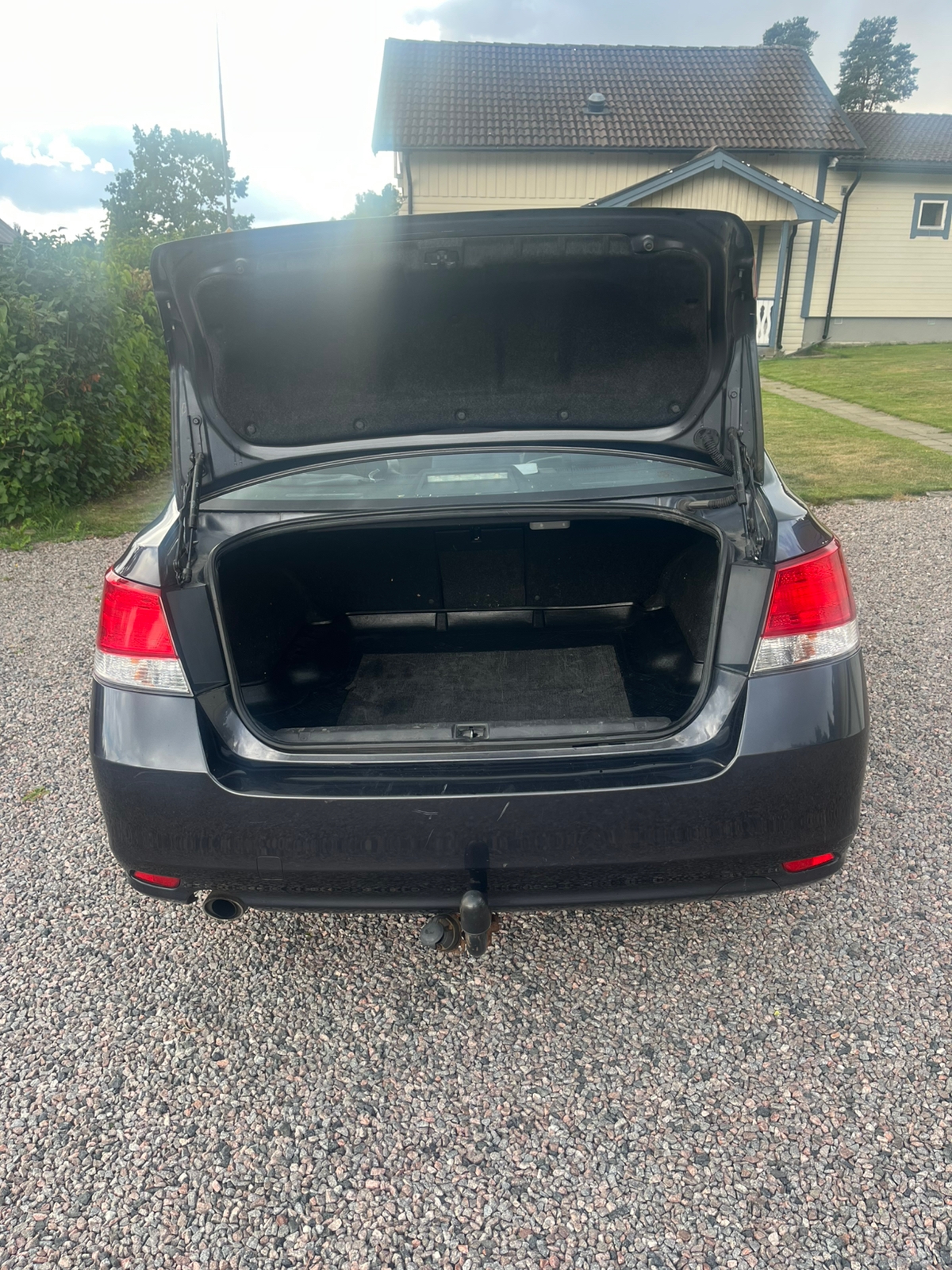Subaru Legacy 2.0 4WD Manuell 2012, bild 5/10