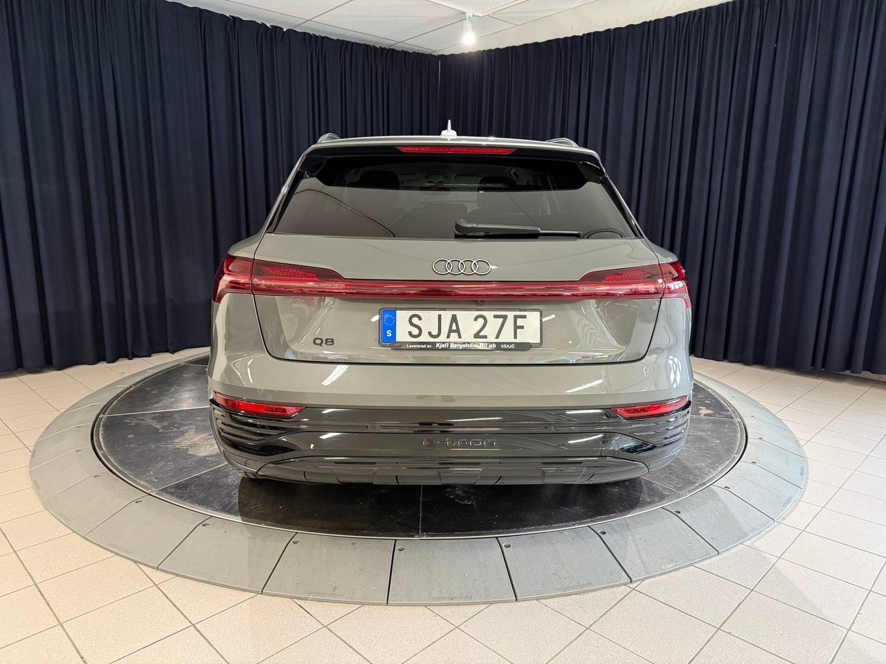Audi Q8 e-tron 2024, bild 5/10