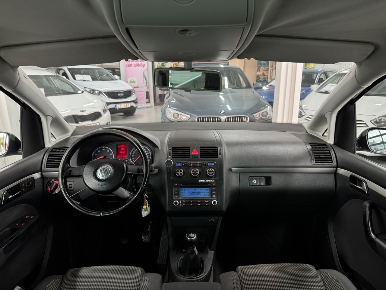 Volkswagen Touran 2006, kuva 7/20