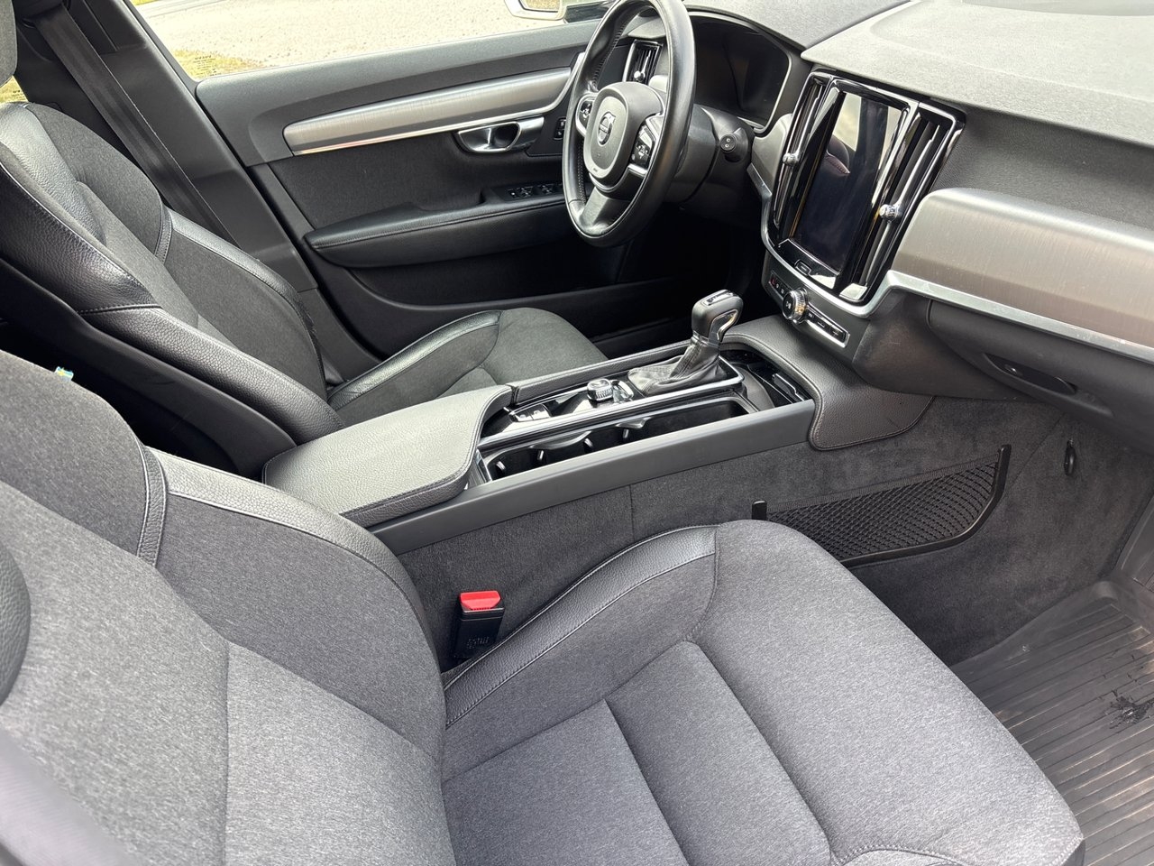 Volvo V90 2017, photo 3/10