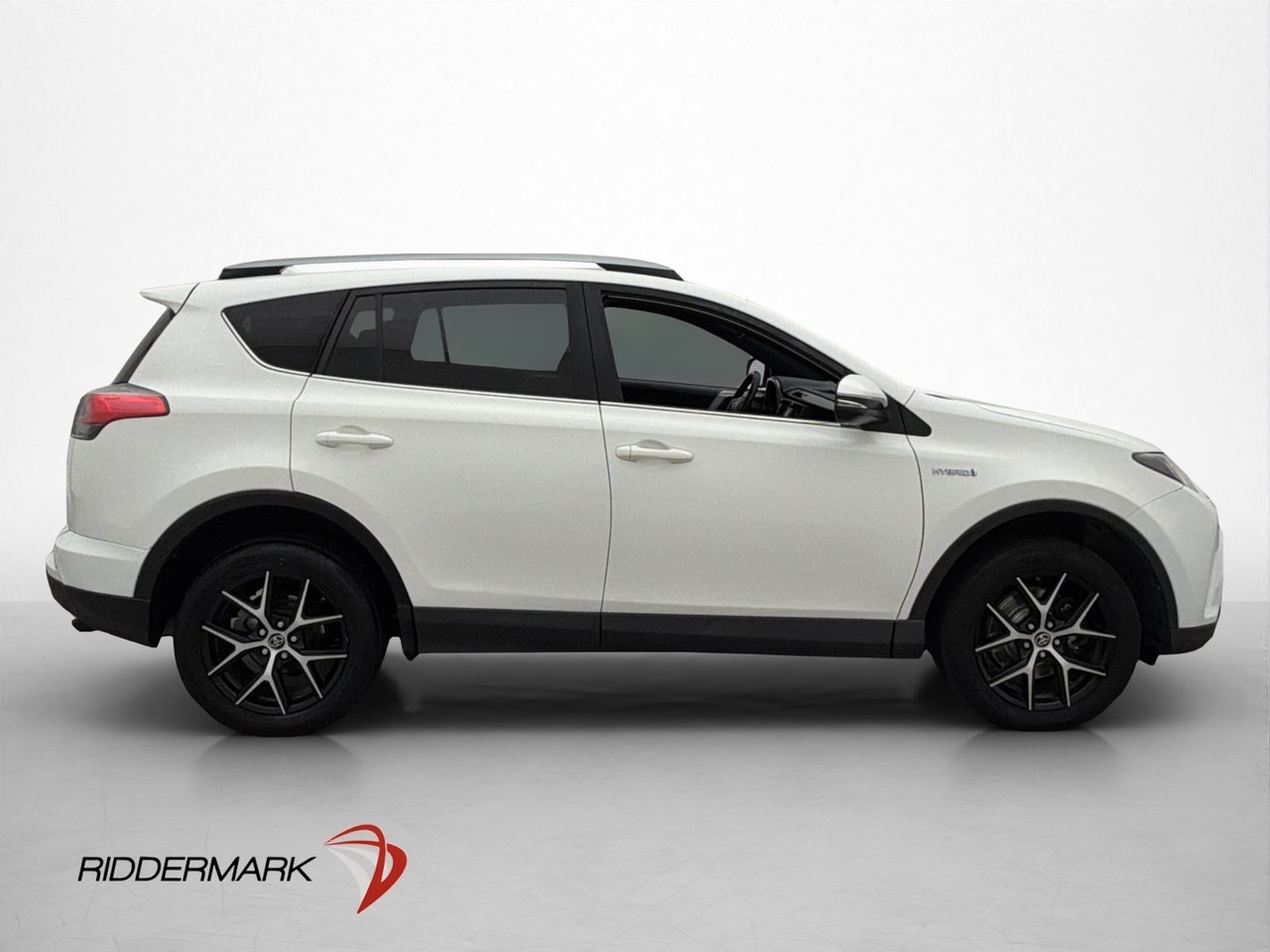 Toyota RAV4 2016, bild 6/28