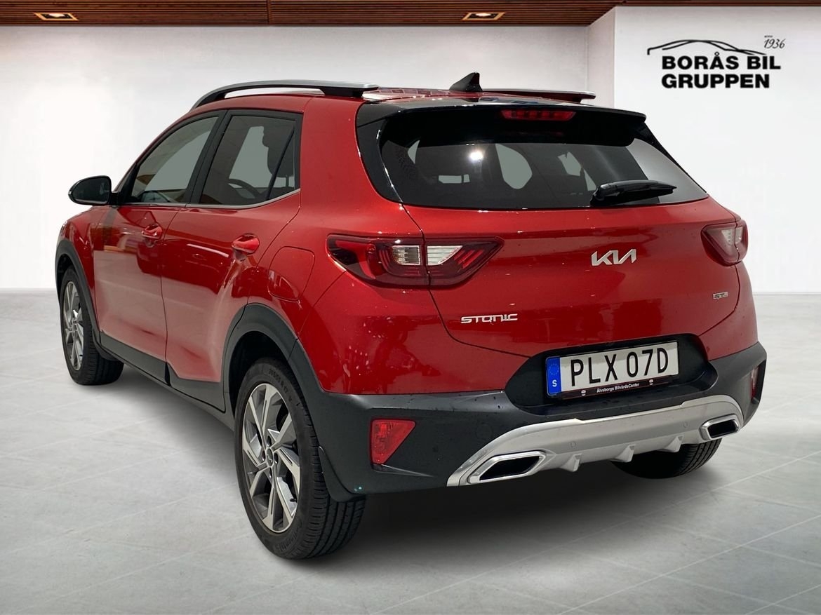 Kia Stonic GT LINE 2023, photo 2/14