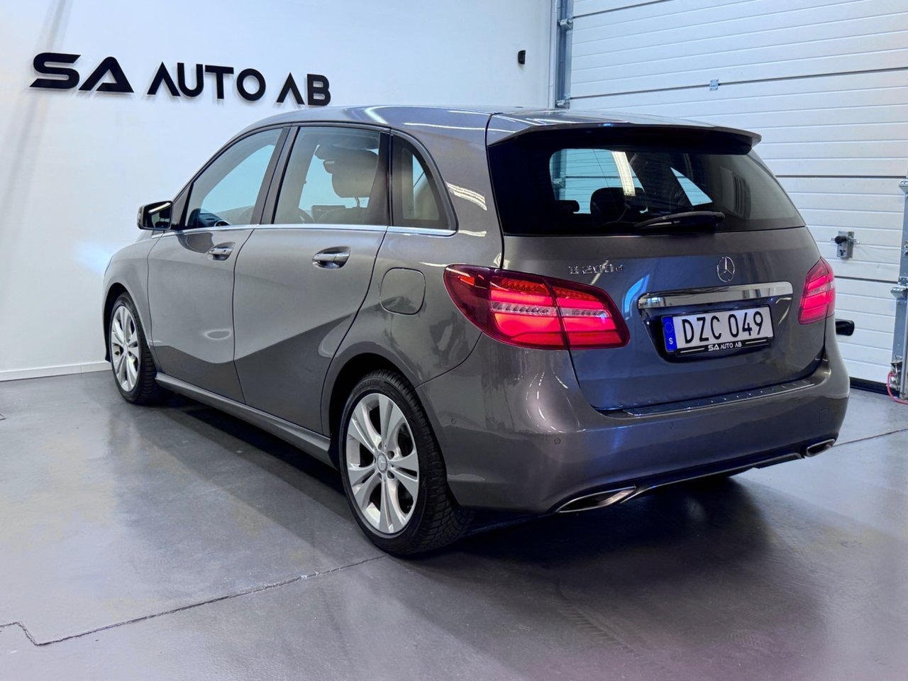 Mercedes-Benz B 200 d 7G-DCT Urban 2016, kuva 7/10
