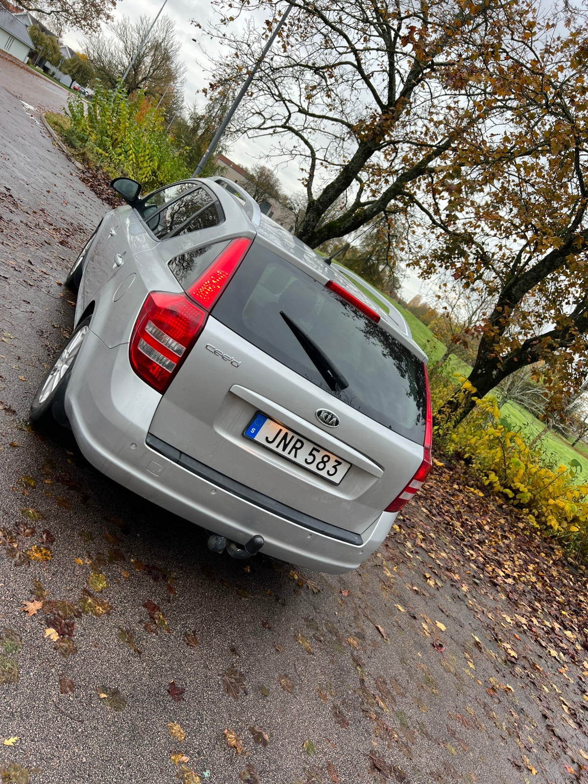 Kia Ceed _sw 1.6 CRDi Manuell 2009, photo 2/8